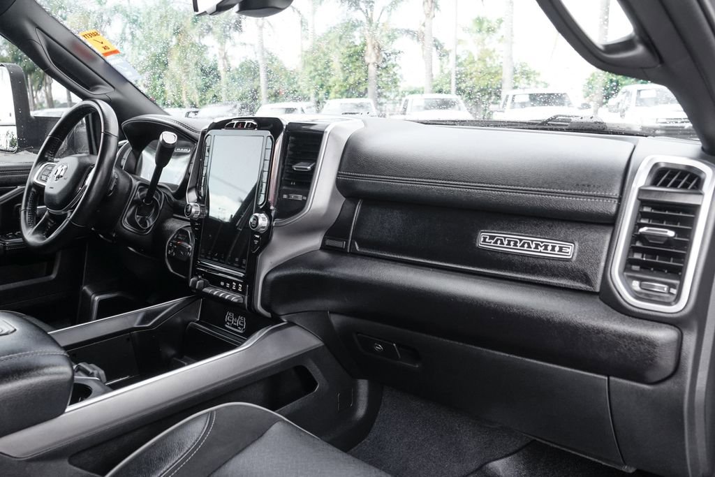 Used 2022 RAM 2500 Laramie w/ Night Edition image 38