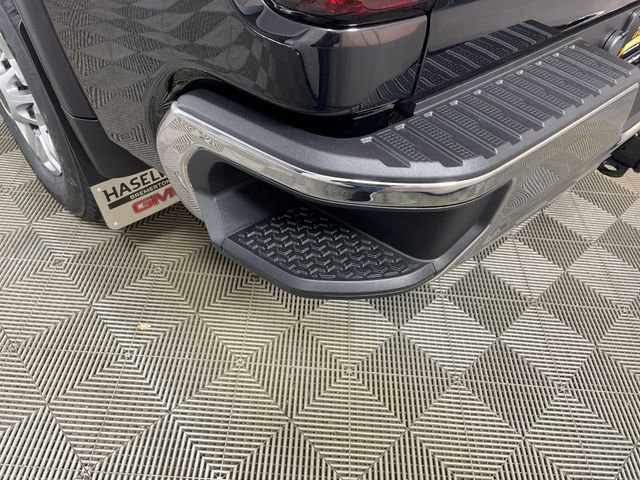 New 2026 GMC Sierra 2500 SLE w/ SLE Value Package; image 17