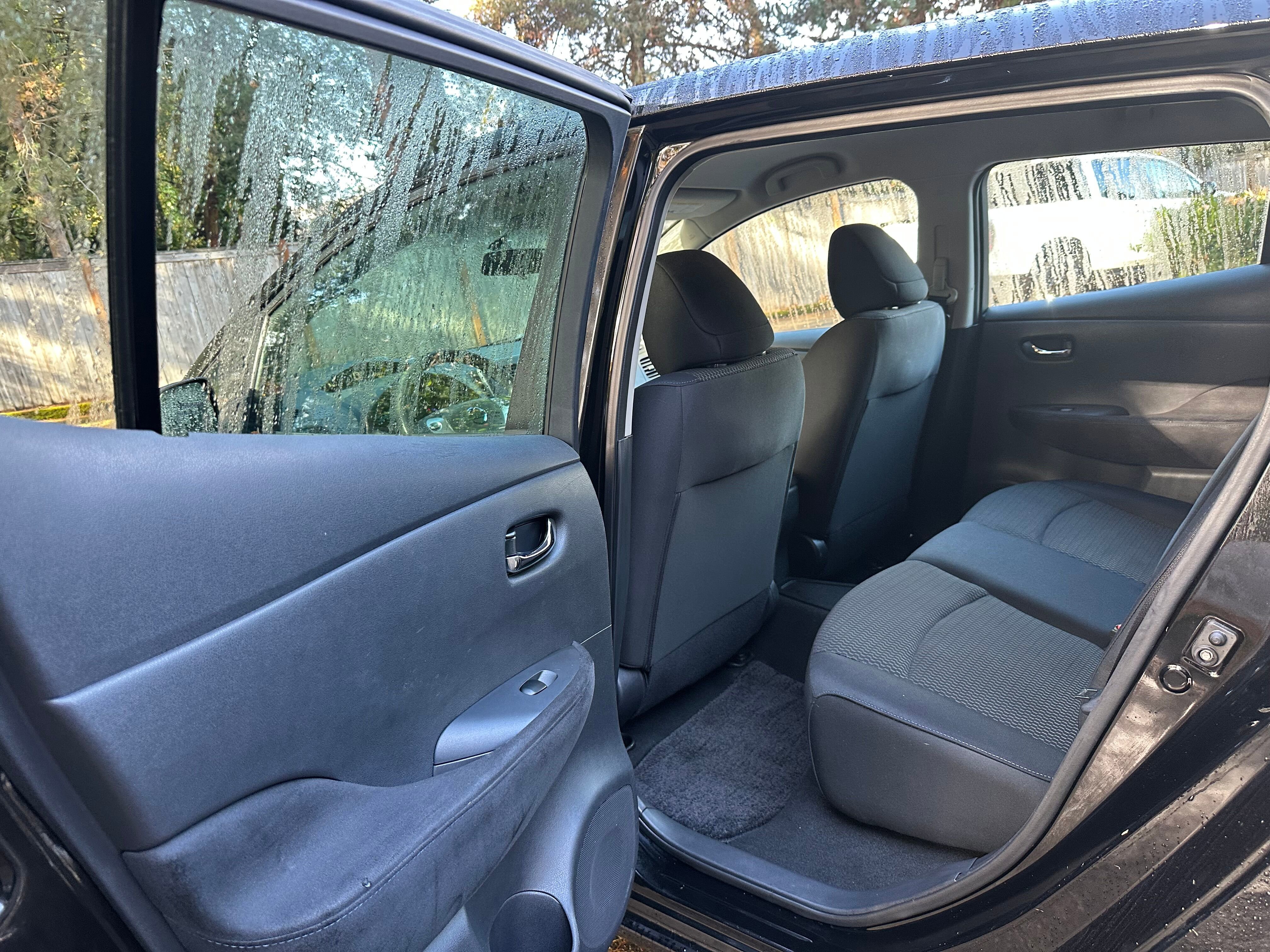 Used 2016 Nissan Leaf S w/ Charger Package image 19