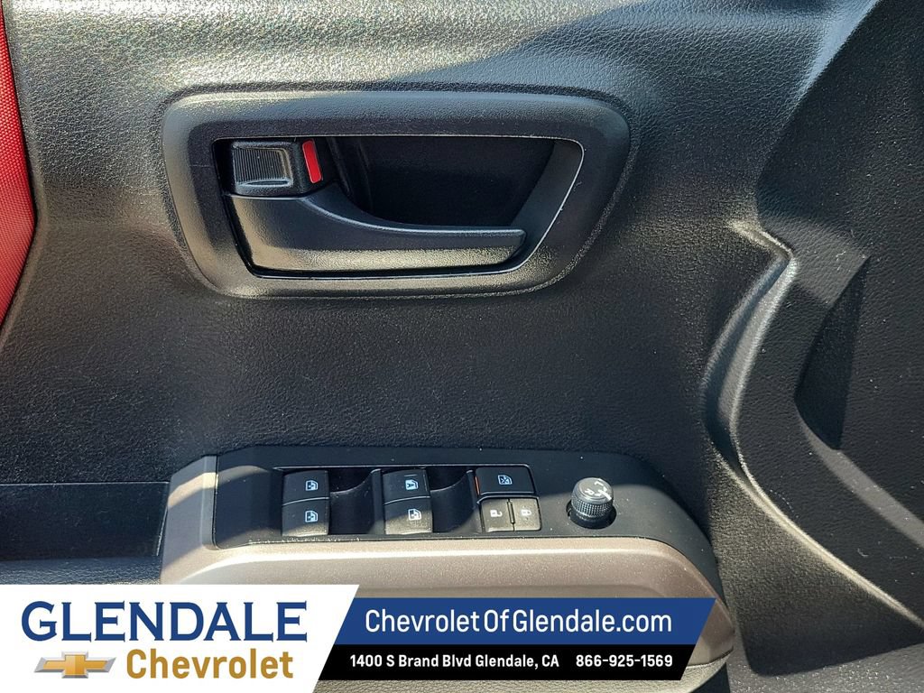 Used 2023 Toyota Tacoma SR5 RWD image 29