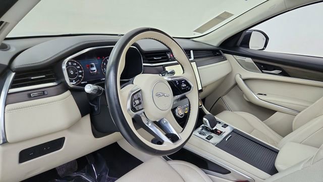 Used 2021 Jaguar F-PACE S image 18