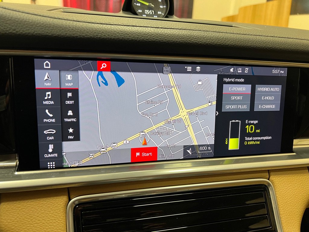 Used 2018 Porsche Panamera 4 w/ Premium Package Plus image 24