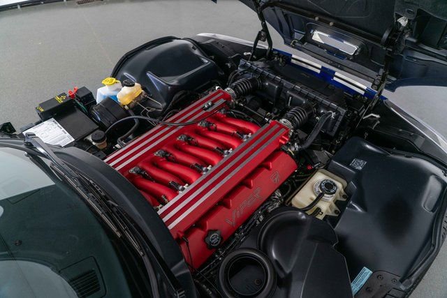 Used 1996 Dodge Viper GTS RWD image 34