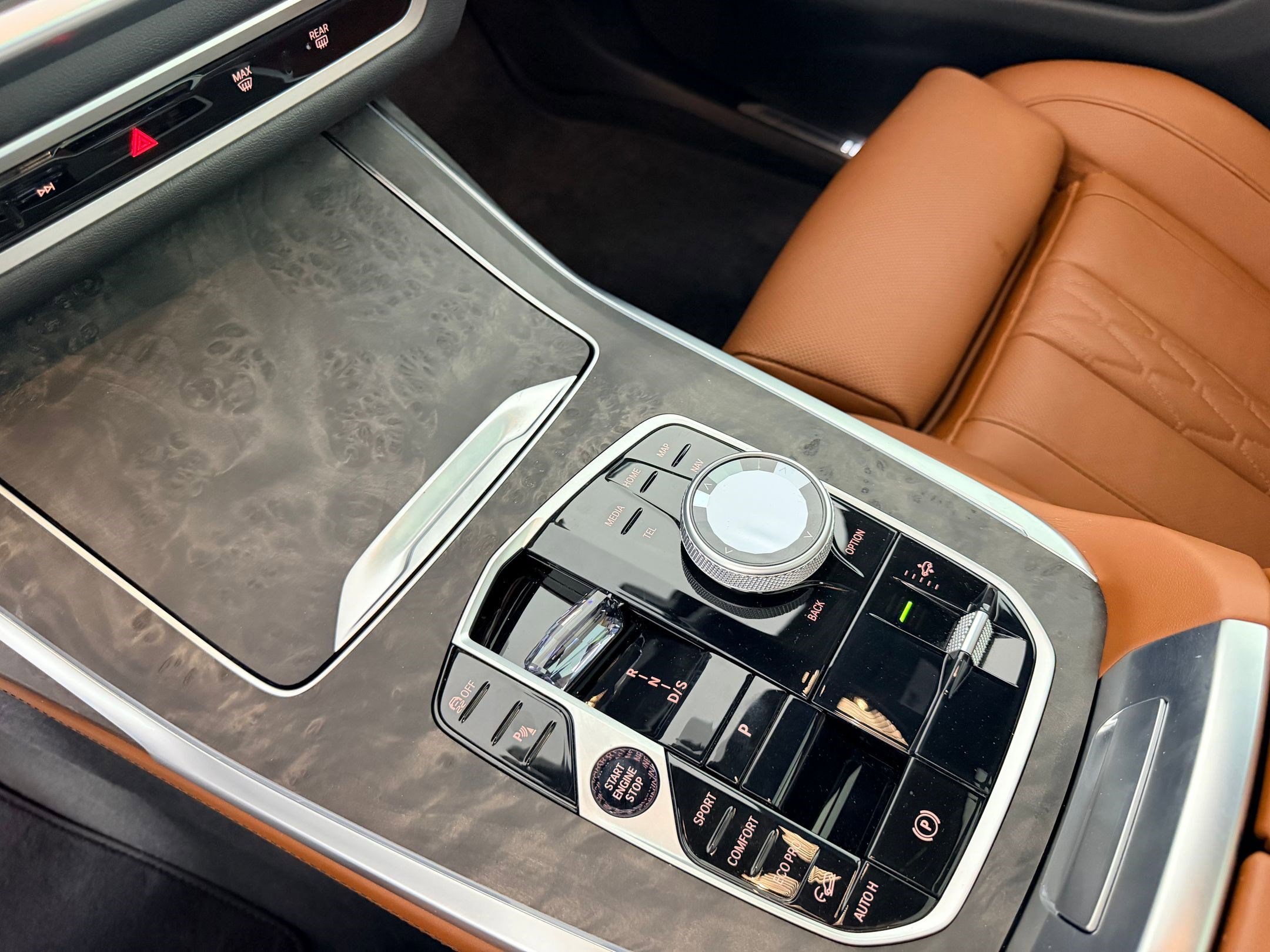 Certified 2025 BMW X7 M60i AWD/4WD image 16