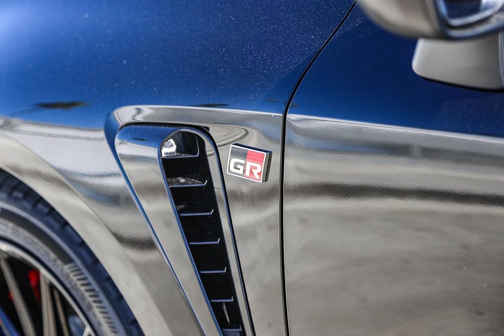 Used 2024 Toyota Corolla Premium w/ Styling Package (TMS) image 9