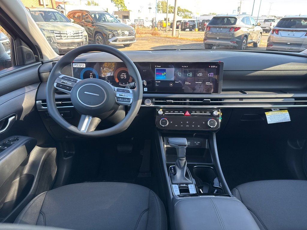 New 2026 Hyundai Tucson SEL image 18