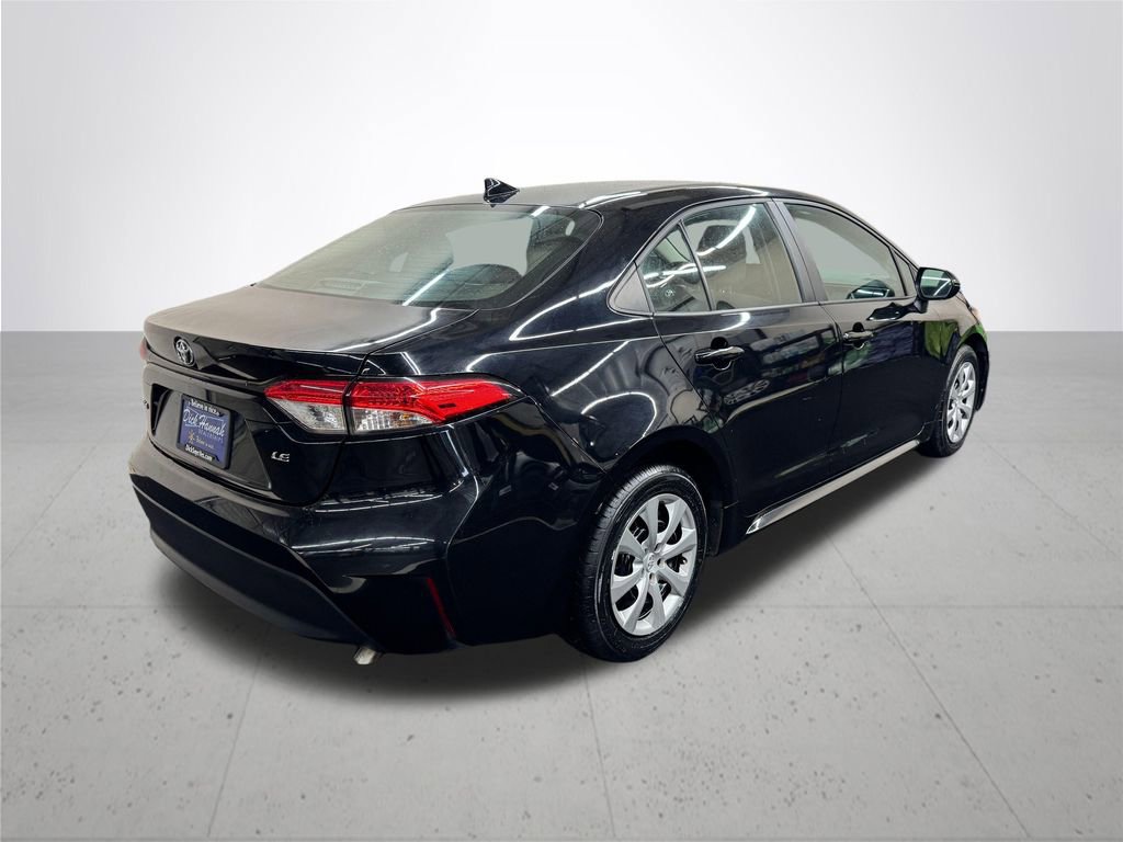 Used 2024 Toyota Corolla LE image 7