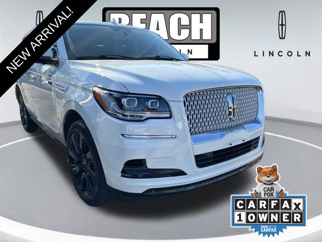 Used 2024 Lincoln Navigator Reserve AWD/4WD image 1