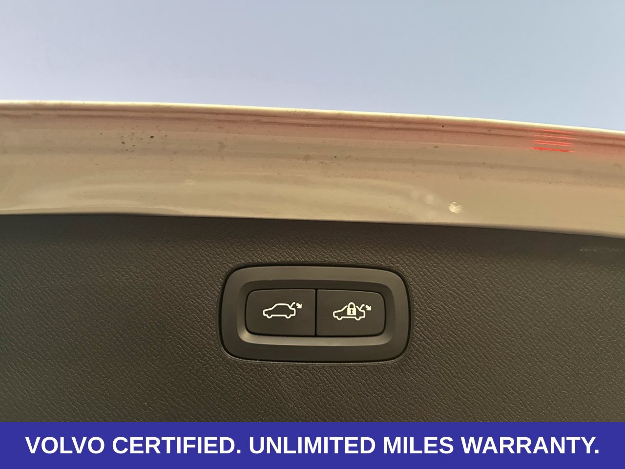 Certified 2024 Volvo XC90 T8 Ultimate w/ Protection Package Premier AWD/4WD image 20