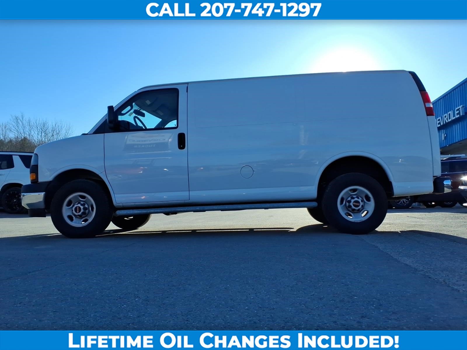 Used 2024 GMC Savana 2500 w/ Driver Convenience Package RWD image 8