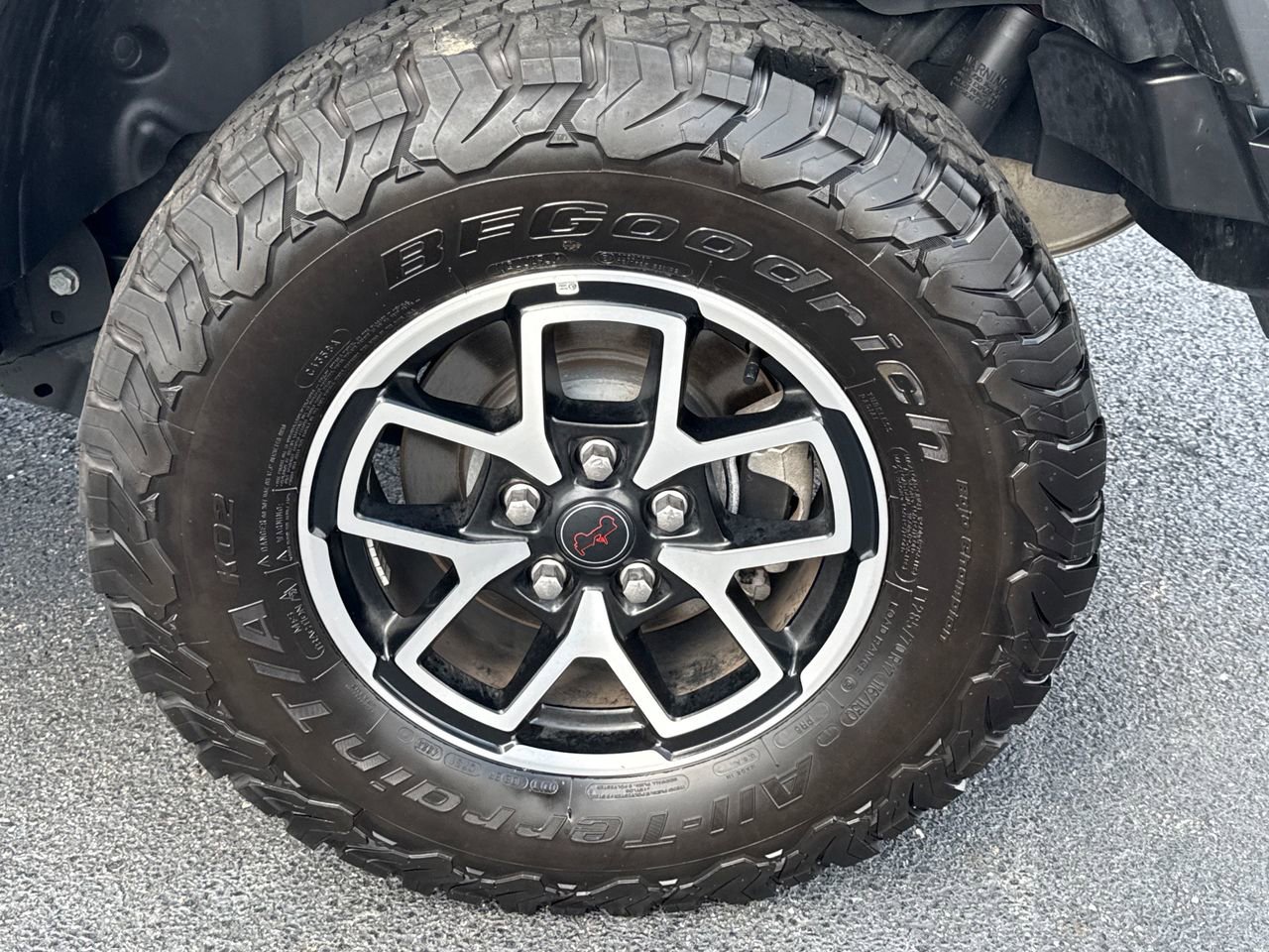 Certified 2024 Jeep Wrangler Unlimited Rubicon w/ Safety Group image 11