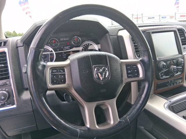 Used 2017 RAM 1500 Laramie w/ Convenience Group AWD/4WD image 15