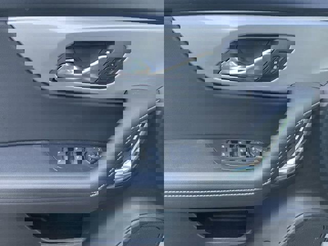 Used 2024 Chevrolet Blazer LT w/ Convenience Package image 23