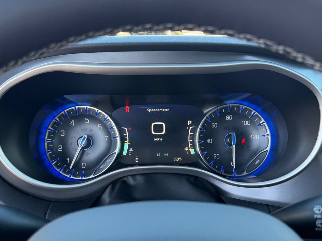 New 2026 Chrysler Voyager LX FWD image 18