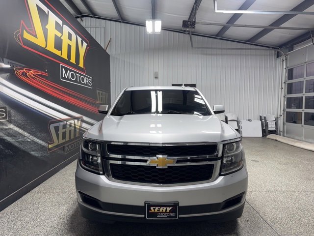 Used 2018 Chevrolet Suburban LT image 34