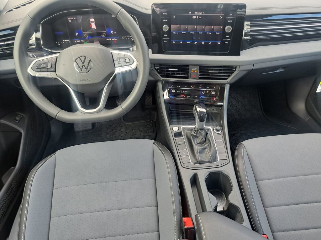 New 2026 Volkswagen Jetta SE image 21