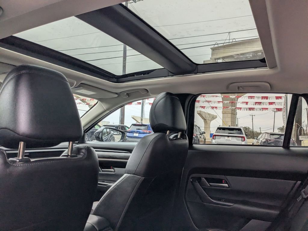 Used 2025 MAZDA CX-50 AWD 2.5 Hybrid w/ Premium Pkg image 27