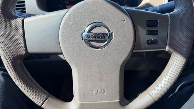 Used 2009 Nissan Frontier SE w/ SE Value Truck Pkg AWD/4WD image 14