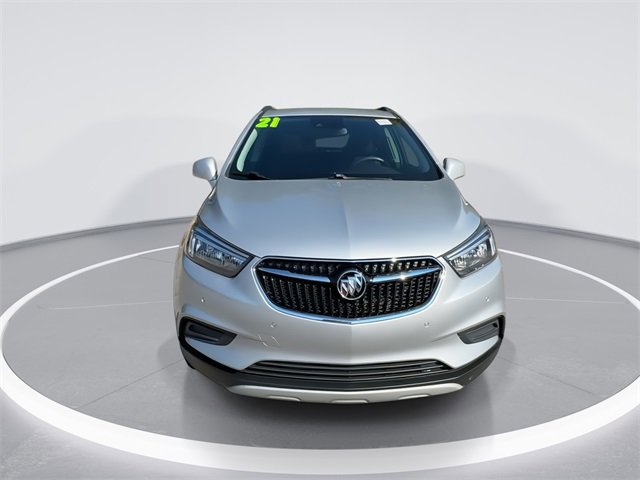 Used 2021 Buick Encore Preferred w/ Safety Package II image 3