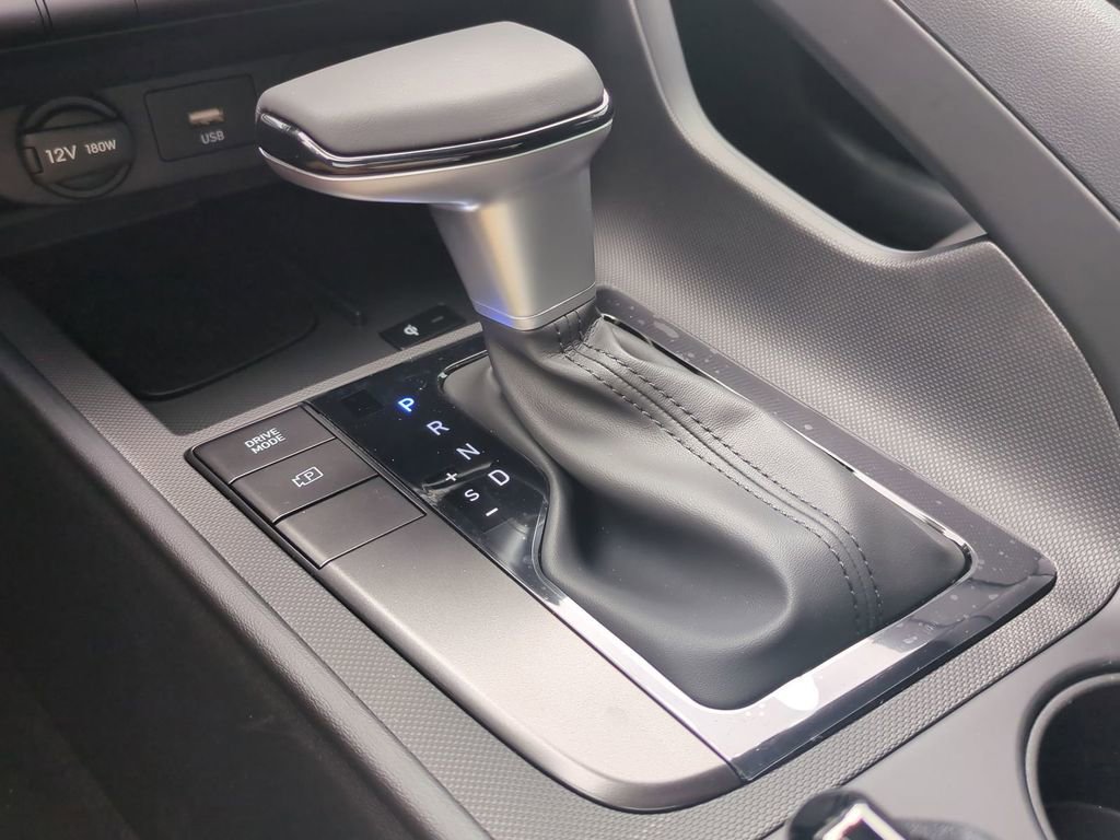 New 2026 Hyundai Elantra Sport image 20