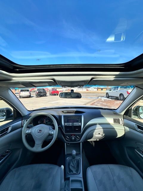 Used 2010 Subaru Forester 2.5X Premium image 28