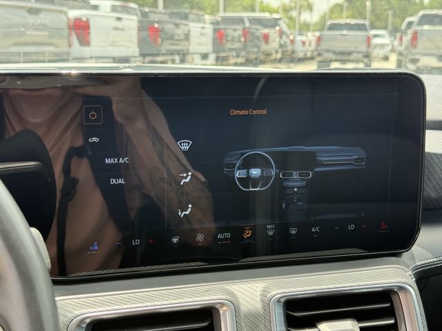 Used 2025 Ford Mustang Premium RWD image 21
