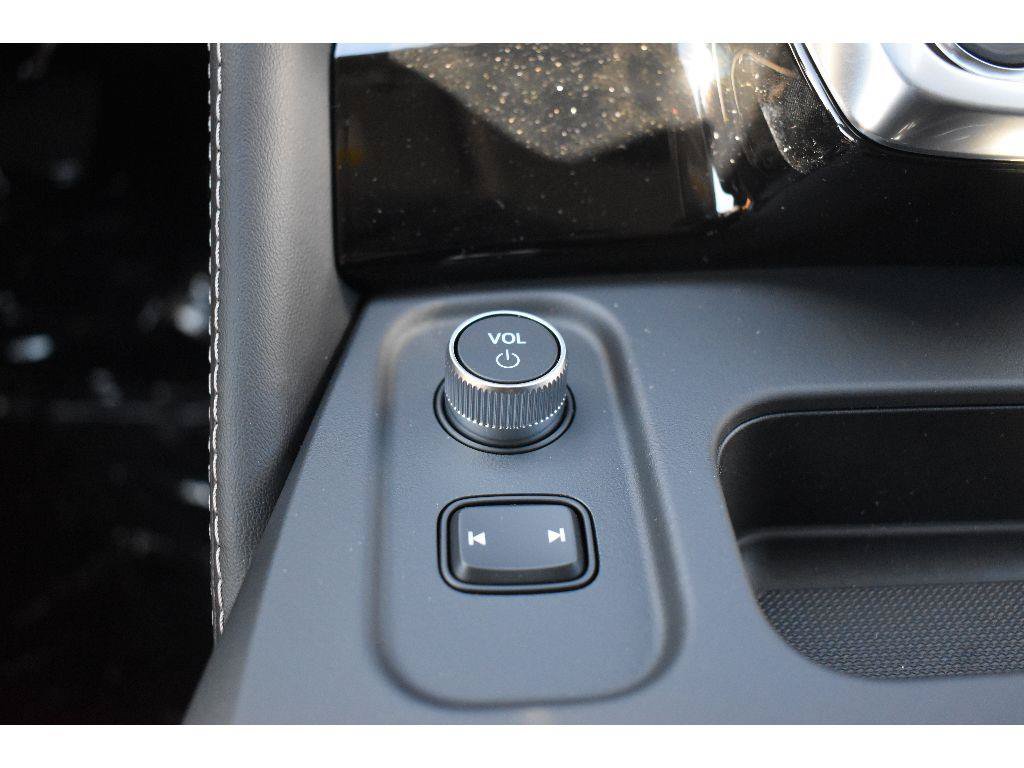 New 2026 Acura MDX w/ Advance Package AWD/4WD image 18