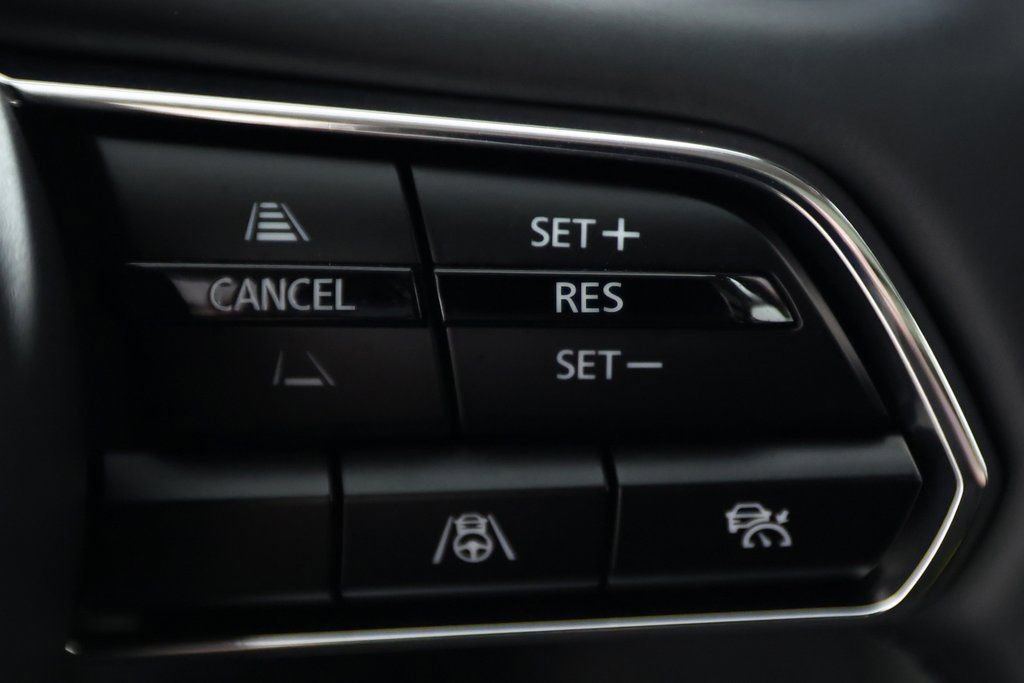 Used 2025 MAZDA CX-70 Plug-In Hybrid w/ Premium Pkg image 24