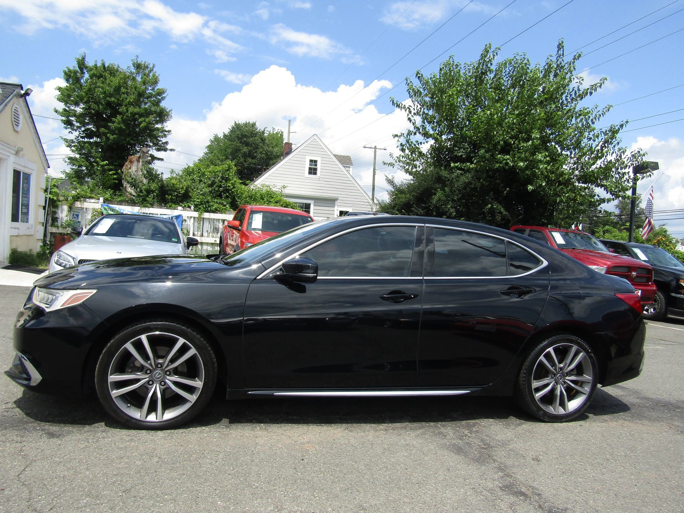 Used 2020 Acura TLX V6 w/ Technology Package image 4