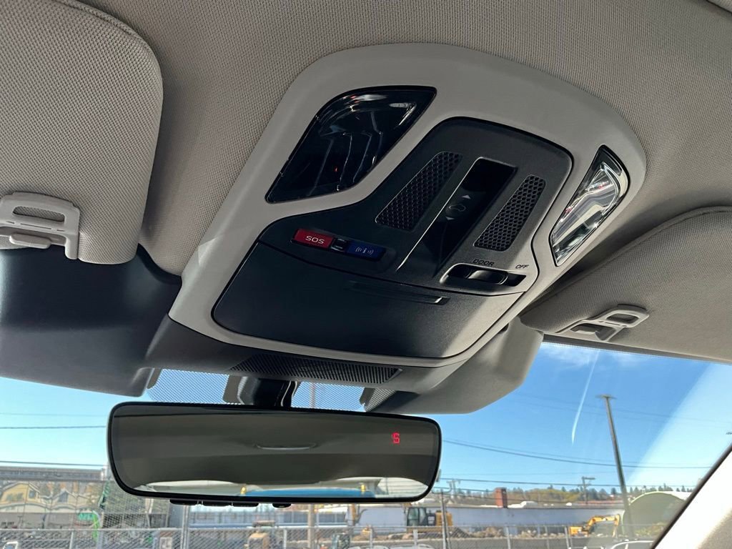 Certified 2025 Subaru Legacy Limited image 17