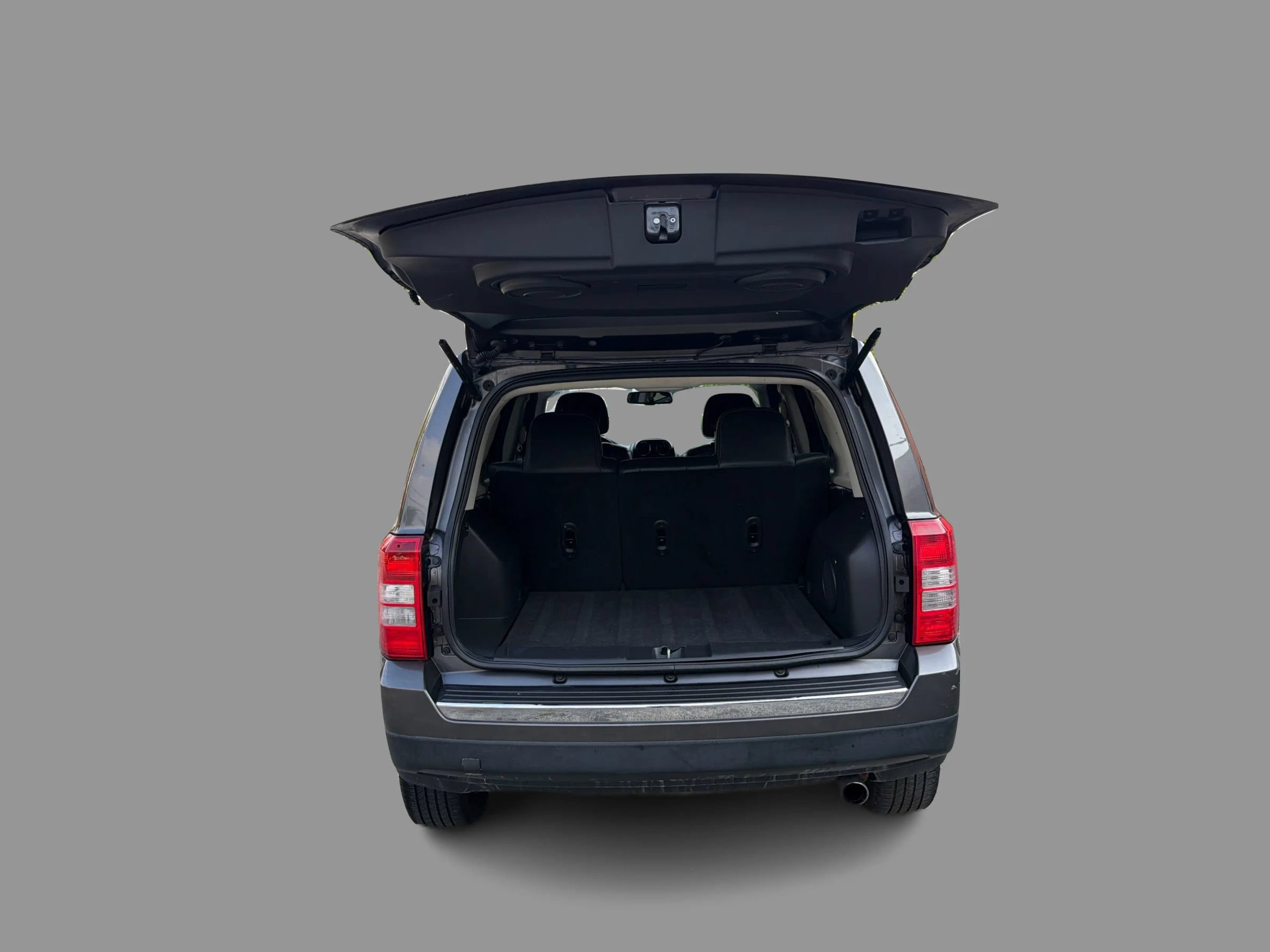 Used 2014 Jeep Patriot Limited w/ Sun/Sound Group AWD/4WD image 15