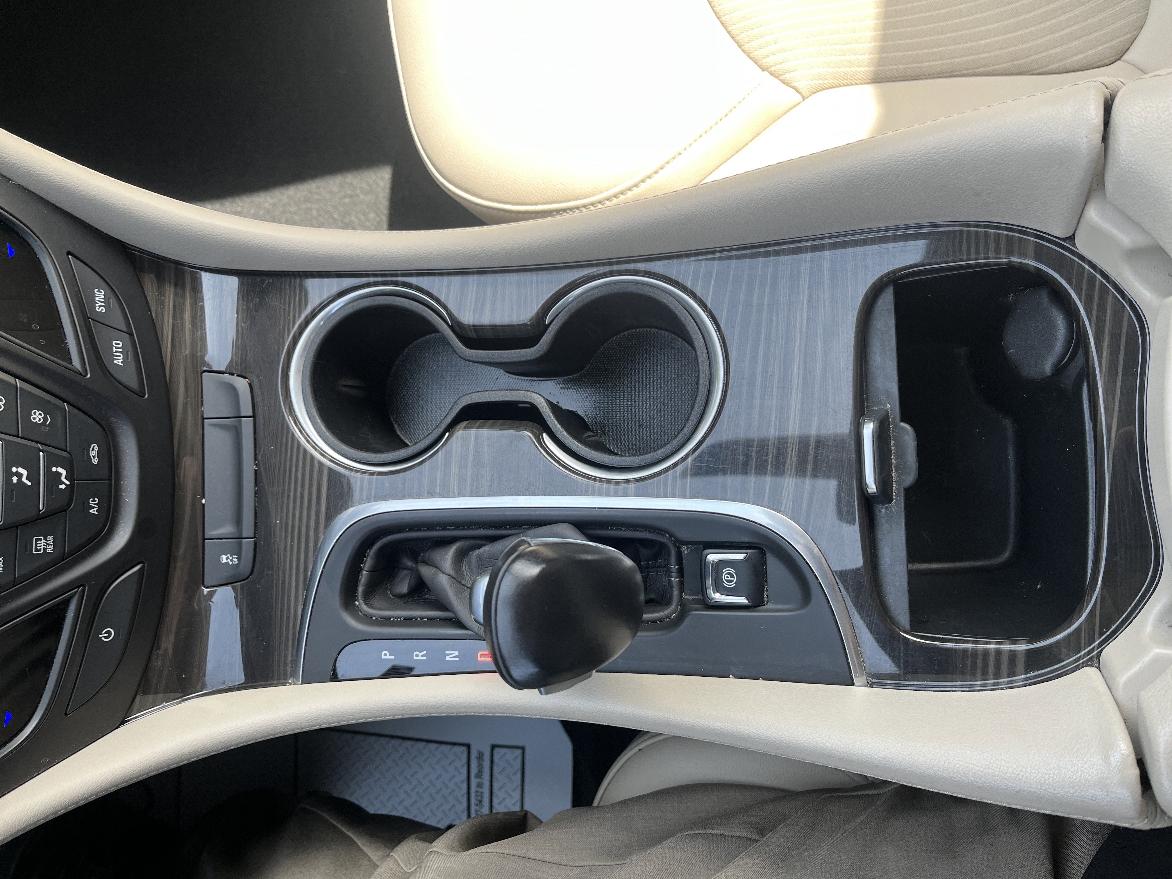 Used 2020 Buick Envision Preferred image 27