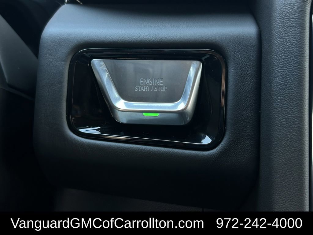 New 2026 GMC Yukon AT4 Ultimate w/ LPO, Floor Liner Package AWD/4WD image 18