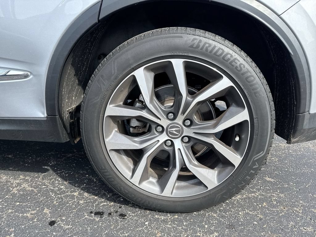 Used 2024 Acura MDX w/ Technology Package AWD/4WD image 10