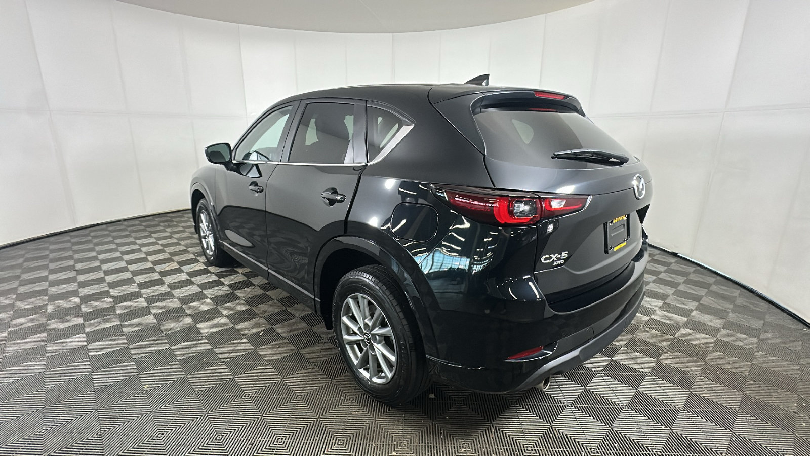 Used 2025 MAZDA CX-5 AWD 2.5 S w/ Select Package image 5