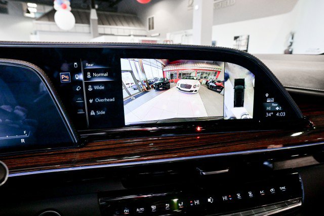 Used 2023 Cadillac Escalade ESV Premium Luxury image 38
