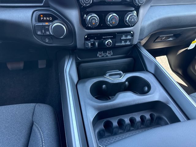 New 2026 RAM 1500 Express AWD/4WD image 23