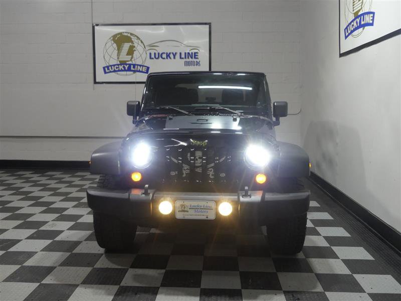 Used 2011 Jeep Wrangler Rubicon w/ Call of Duty Group image 2