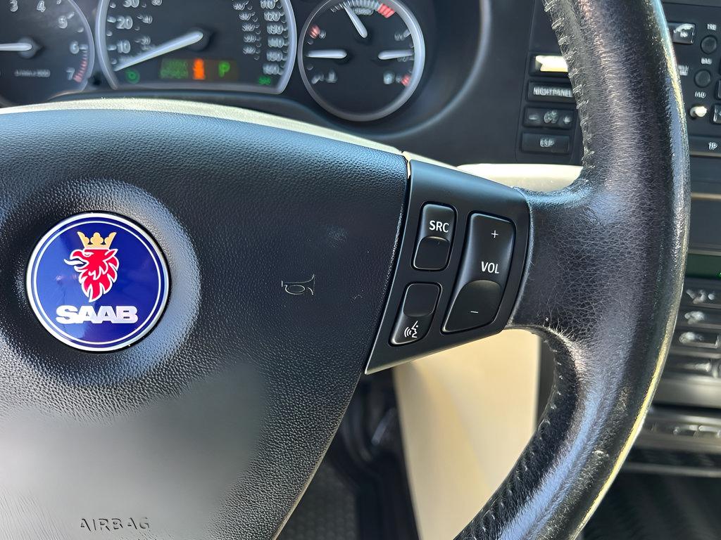Used 2005 Saab 9-3 Arc FWD image 28