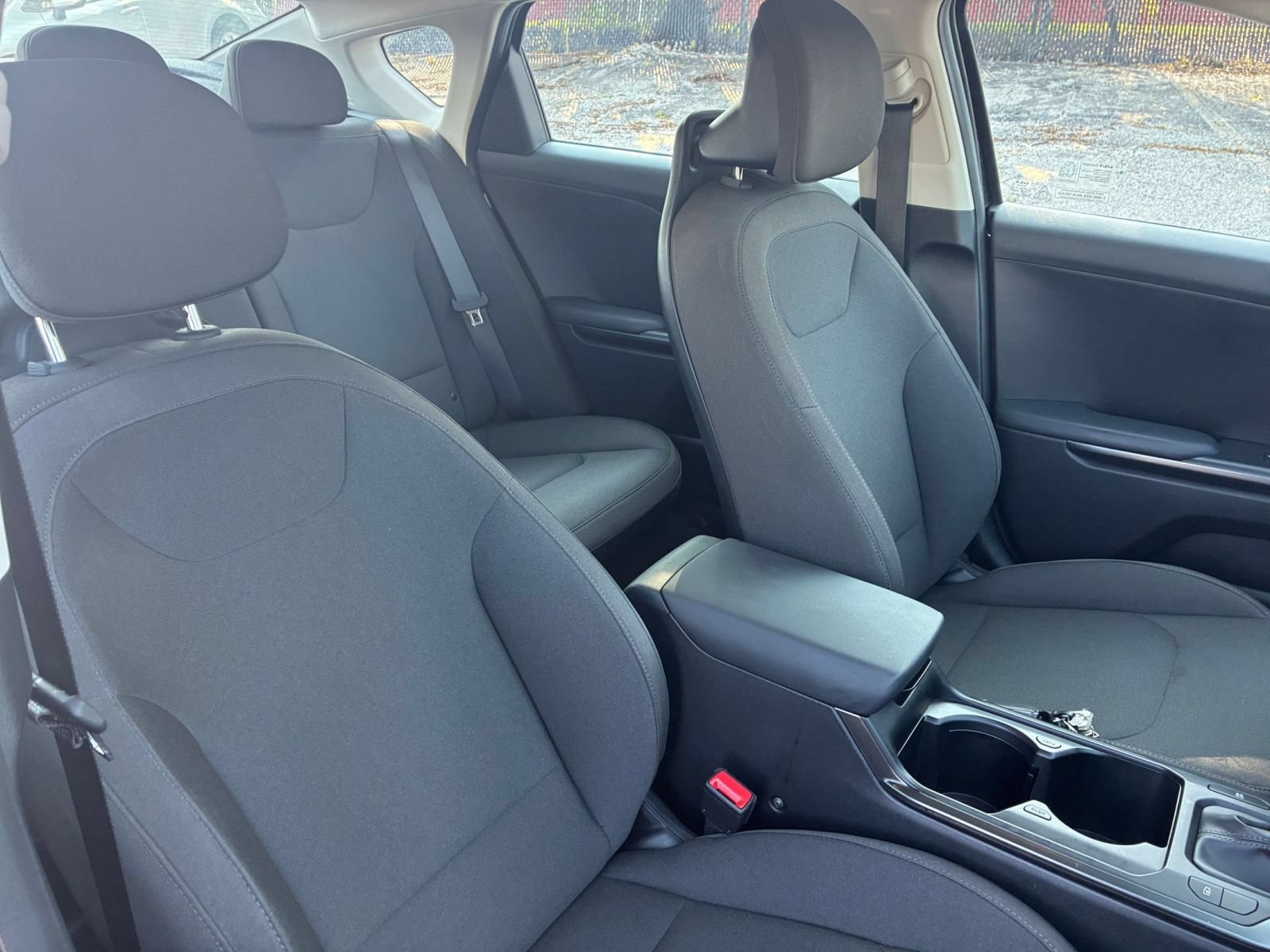 Used 2026 Kia K4 FWD image 31
