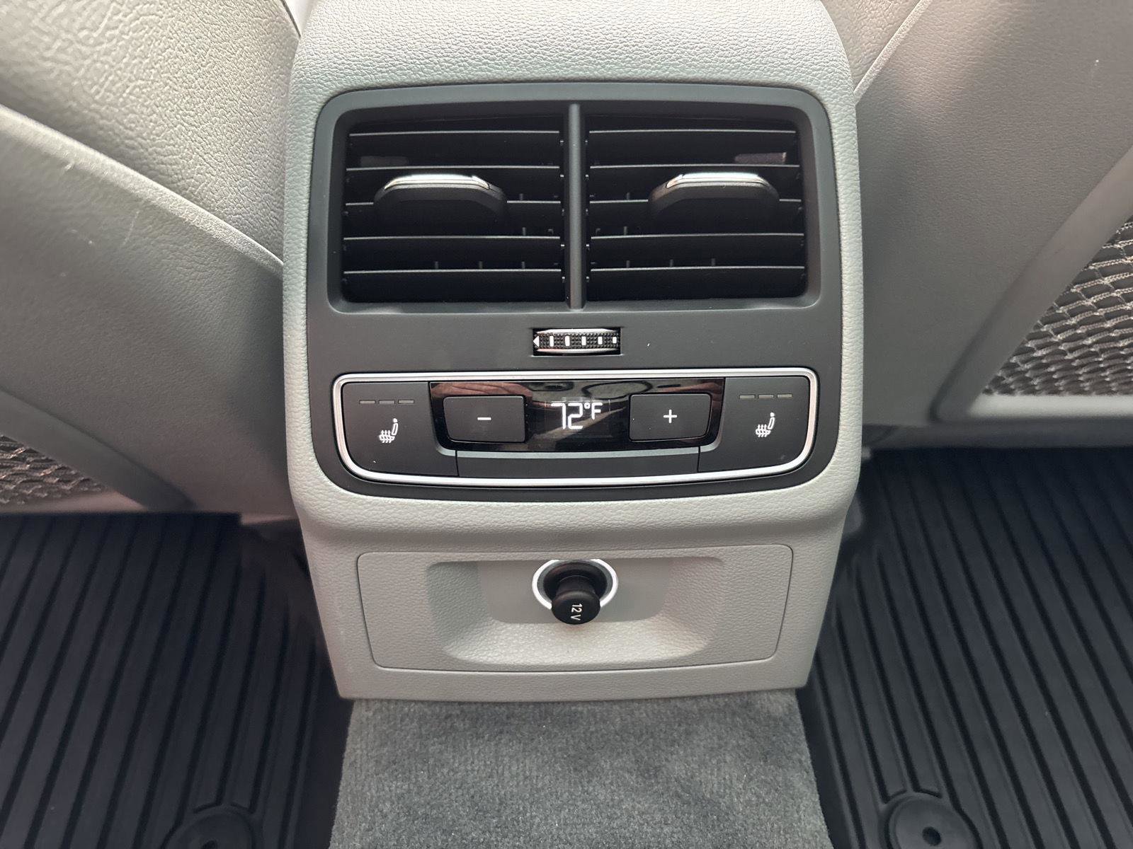 Used 2018 Audi A4 2.0T allroad Premium Plus w/ Premium Plus Package image 27
