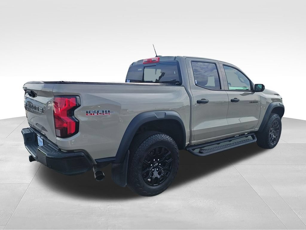Used 2024 Chevrolet Colorado Trail Boss w/ Safety Package AWD/4WD image 5