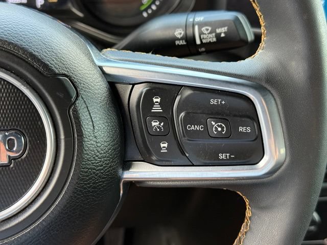 Used 2024 Jeep Wrangler Unlimited Sahara AWD/4WD image 31