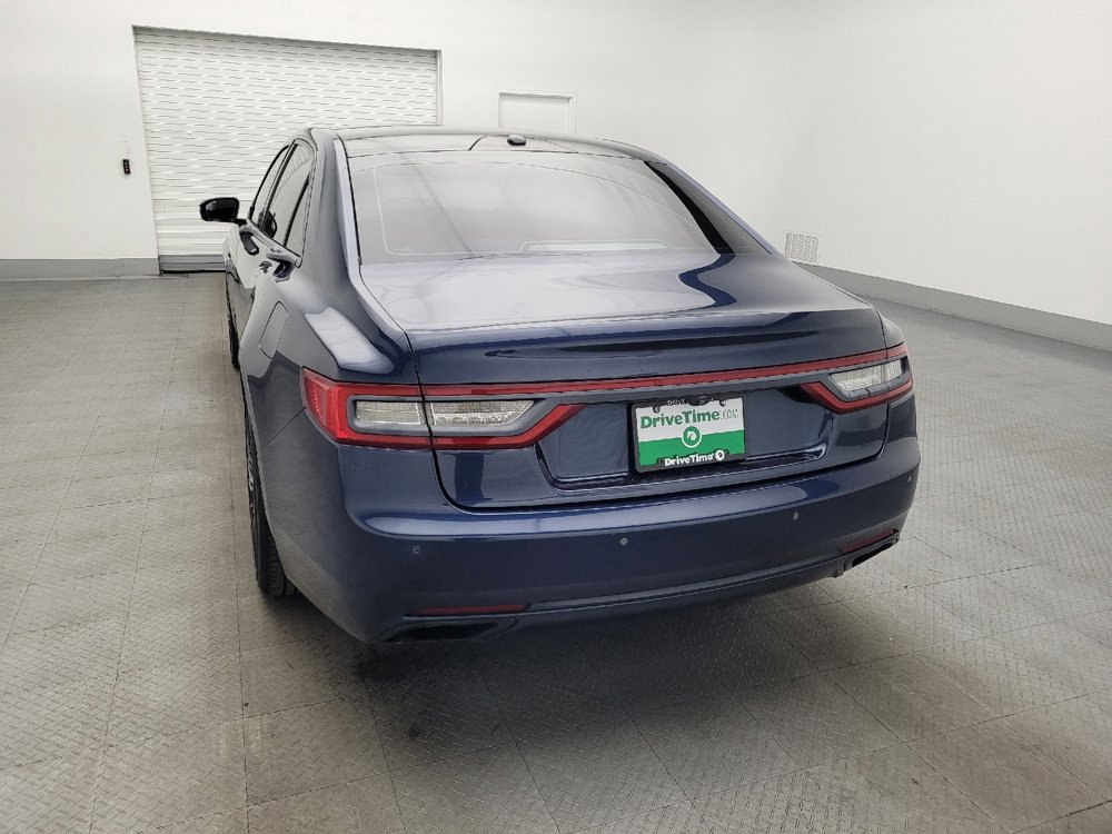 Used 2017 Lincoln Continental Select image 6