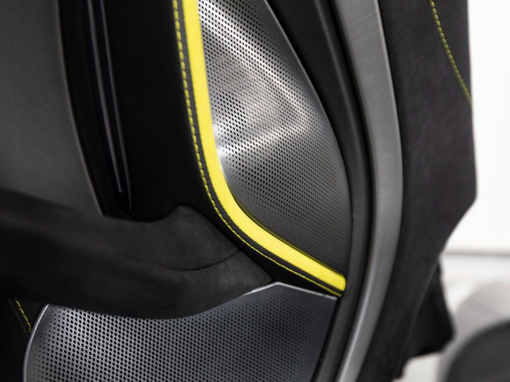 Used 2024 McLaren 750S Spider image 14