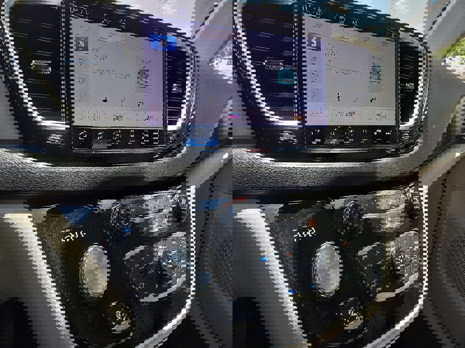 Used 2021 Chrysler Pacifica Touring-L image 10