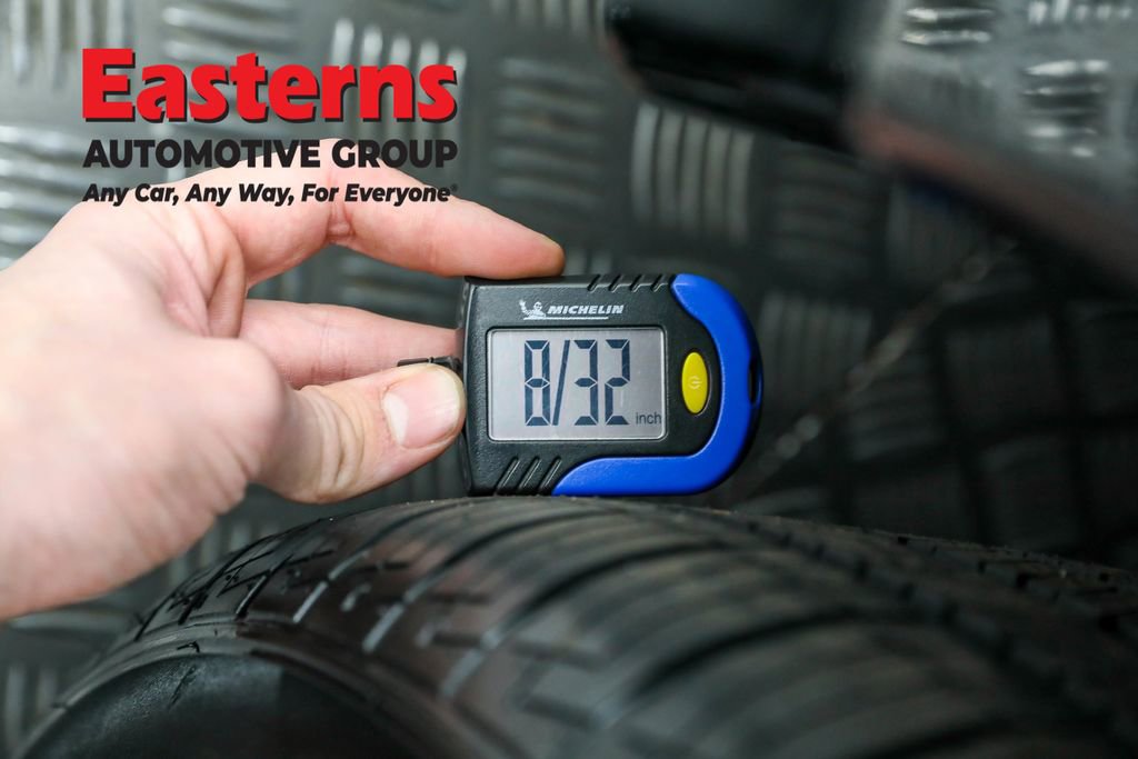 Used 2024 Nissan Ariya FWD image 30