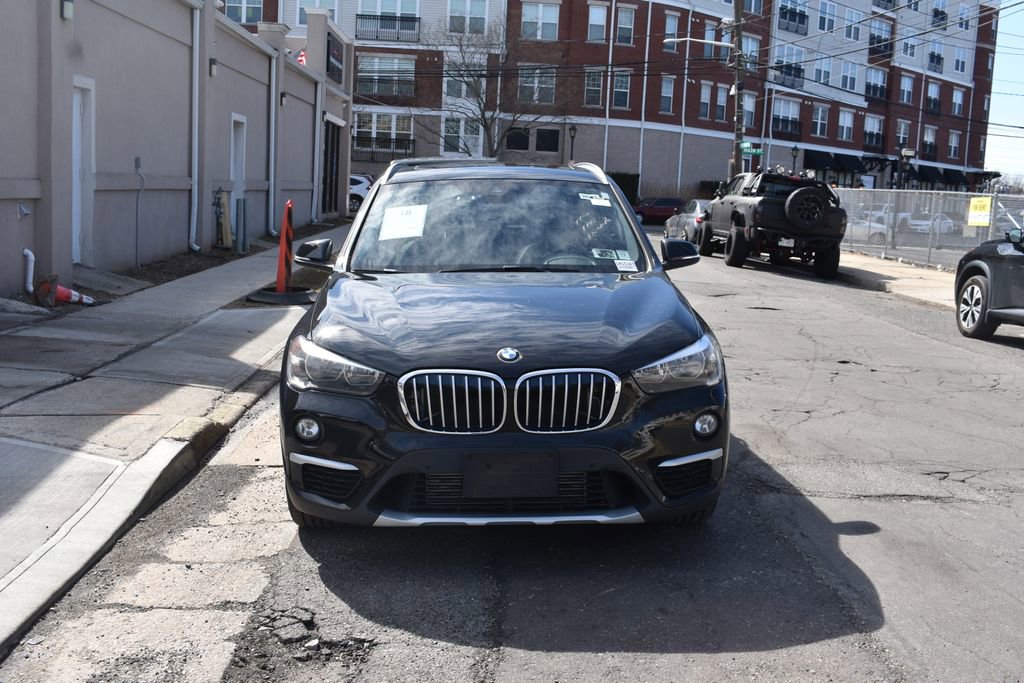 Used 2019 BMW X1 xDrive28i w/ Convenience Package image 3