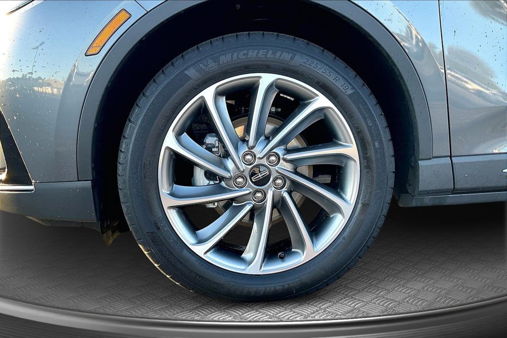 Certified 2026 Lincoln Corsair Premiere FWD image 33