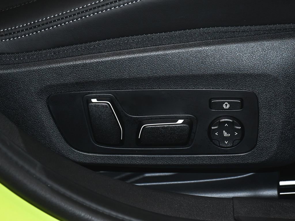 Used 2026 BMW M3 Competition image 65